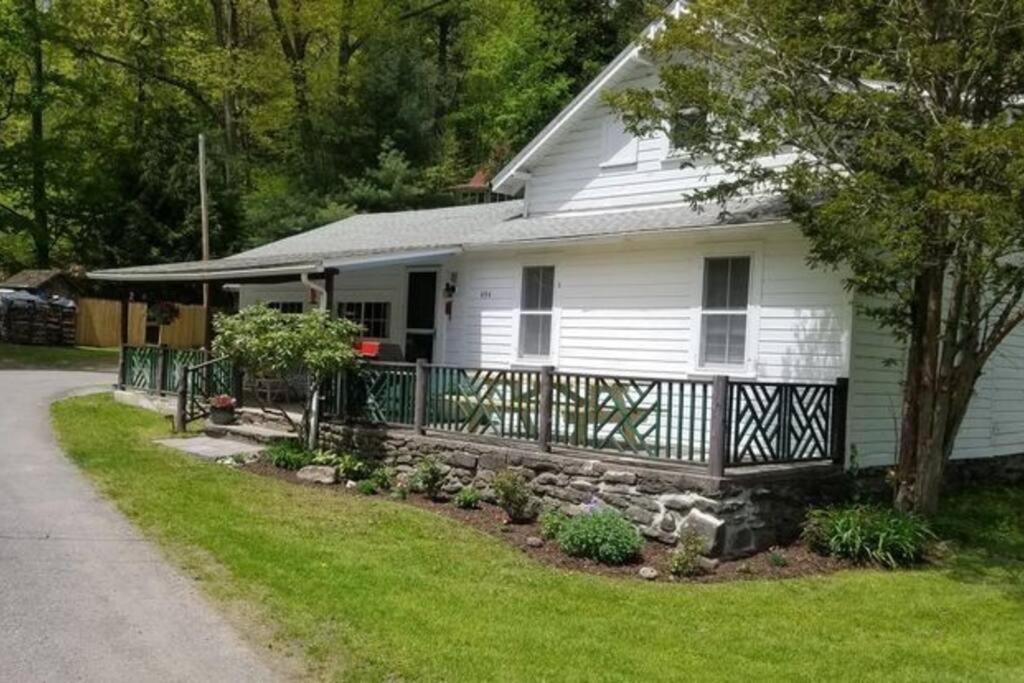 Panther Mountain Lodge 페니키아 외부 사진